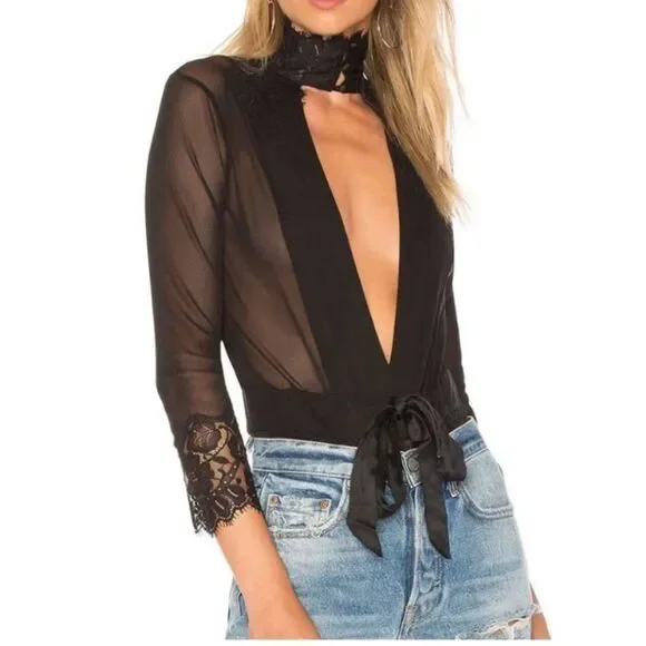 Free People x Take HAH
Bow Reversible Bodysuit in
Black size Large - Picture 6 of 12
